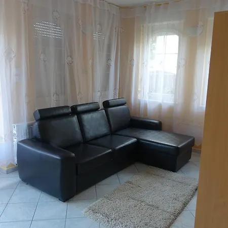 Csilla Apartman