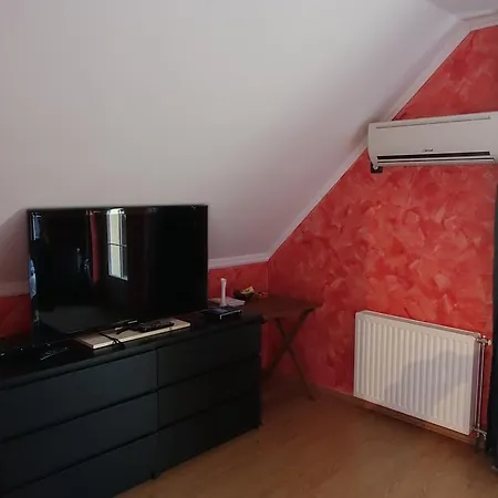 Apartament Csilla Apartman *