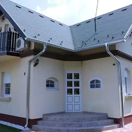 Csilla Apartman Siófok